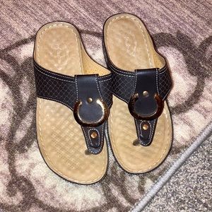 Atalina sandals